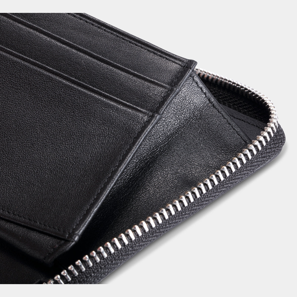 Zippered Travel Wallet 16cc – HISCOW